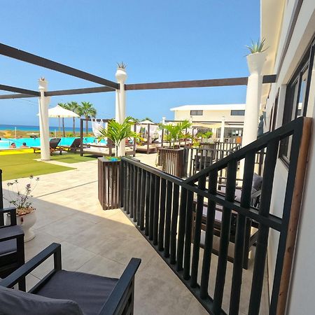 Hotel Livvo Budha Beach Santa Maria Exteriör bild