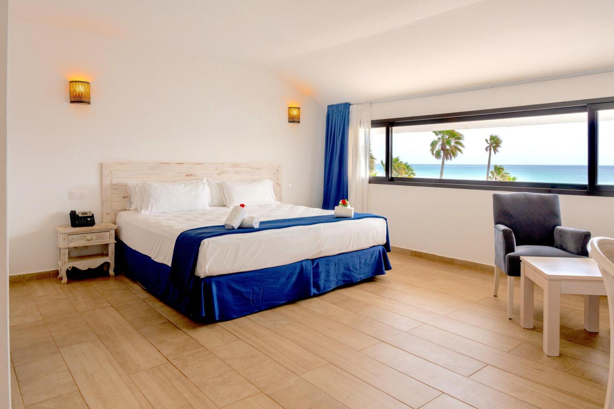 Hotel Livvo Budha Beach Santa Maria Exteriör bild