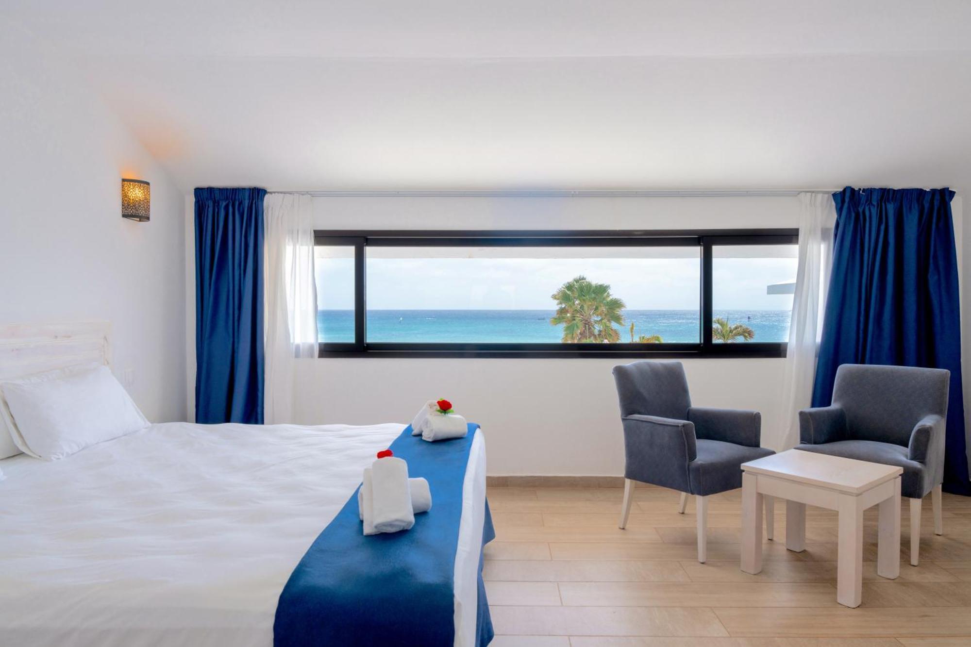 Hotel Livvo Budha Beach Santa Maria Exteriör bild