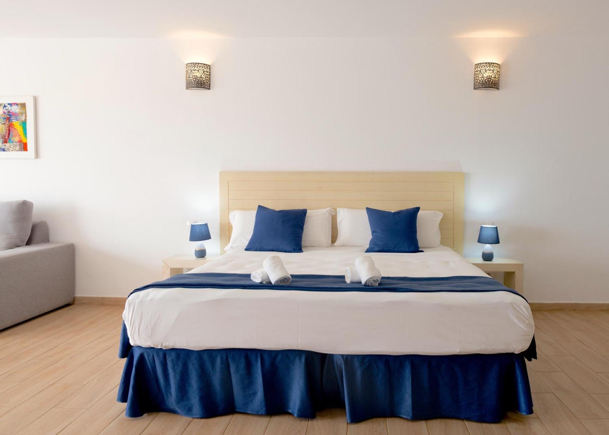 Hotel Livvo Budha Beach Santa Maria Exteriör bild